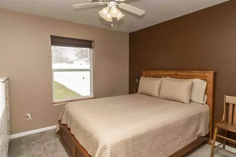 1013 Ann St, Waterloo, IA 50707 photo 14