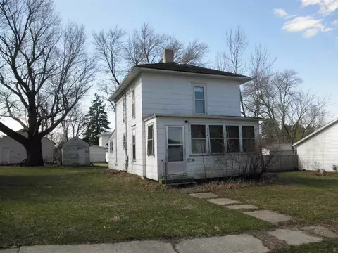 314 Maple St, Osage, IA 50461 photo 1
