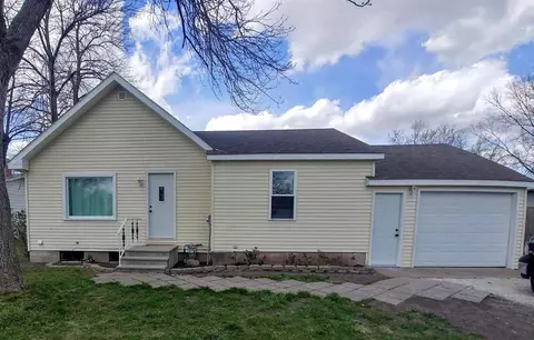 622 2nd St, Plainfield, IA 50666 photo 1