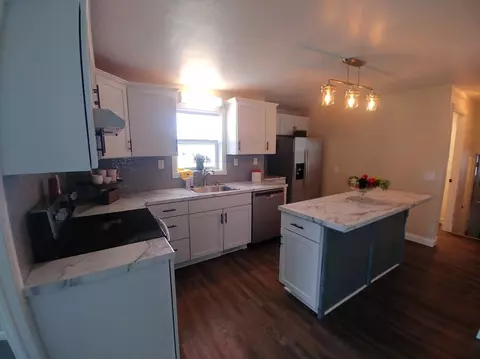 622 2nd St, Plainfield, IA 50666 photo 4