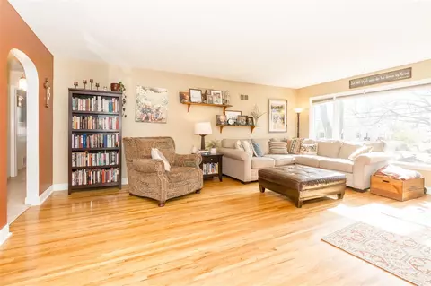 131 Letsch Rd, Waterloo, IA 50701 photo 4