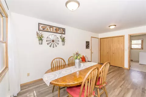 432 E 2nd, Readlyn, IA 50668 photo 11