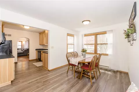 432 E 2nd, Readlyn, IA 50668 photo 10