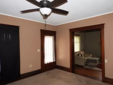 534 E 2nd St, Sumner, IA 50674 photo 9