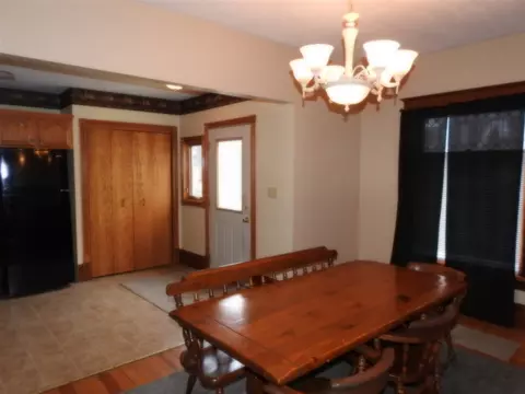 534 E 2nd St, Sumner, IA 50674 photo 5