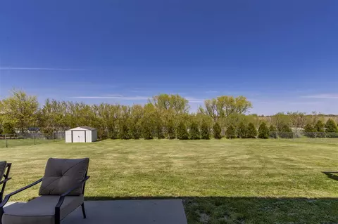 1886 Red Tail Dr, Waterloo, IA 50701 photo 24