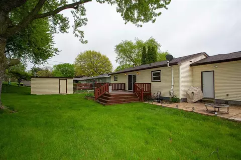 444 Devonshire Dr, Waterloo, IA 50701 photo 17