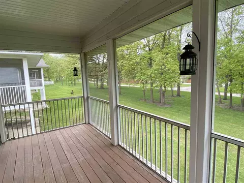 3832 Jay Ln, Waterloo, IA 50701 photo 11