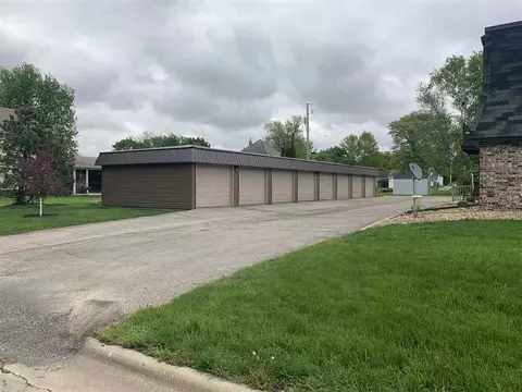 809 3rd St #5, Reinbeck, IA 50669 photo 12