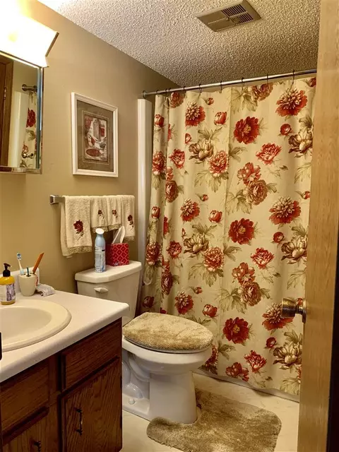 809 3rd St #5, Reinbeck, IA 50669 photo 5