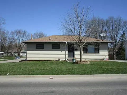 1703 E Ridgeway Ave, Waterloo, IA 50702 photo 1