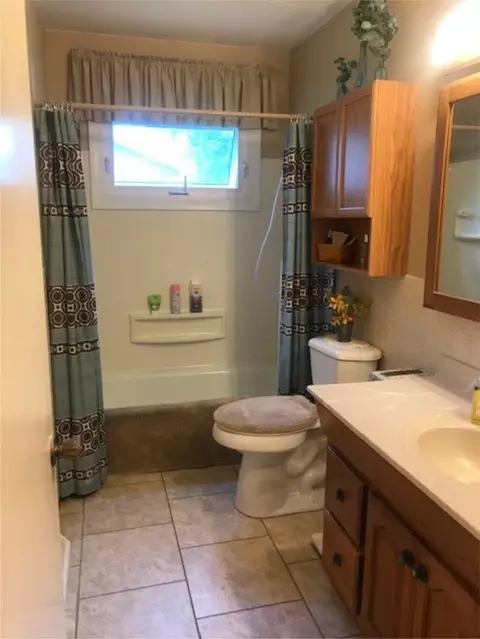 236 Devlin Cir, Cedar Falls, IA 50613 photo 6