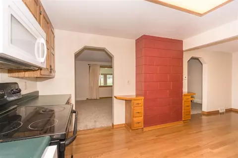 2558 Independence Ave, Waterloo, IA 50703 photo 14