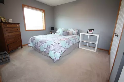 2106 Cord Rdg, Waterloo, IA 50701 photo 11