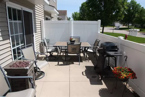 2106 Cord Rdg, Waterloo, IA 50701 photo 17