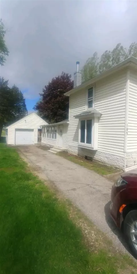 165 2nd St N, Maynard, IA 50655 photo 2