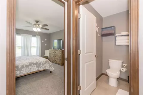 4420 Charm Dr, Waterloo, IA 50701 photo 17