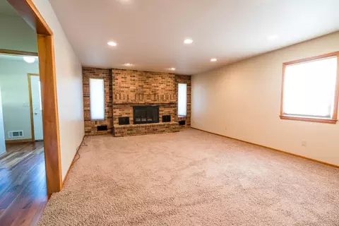 314 5th St, Gladbrook, IA 50635 photo 7