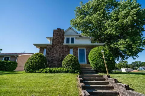 314 5th St, Gladbrook, IA 50635 photo 1
