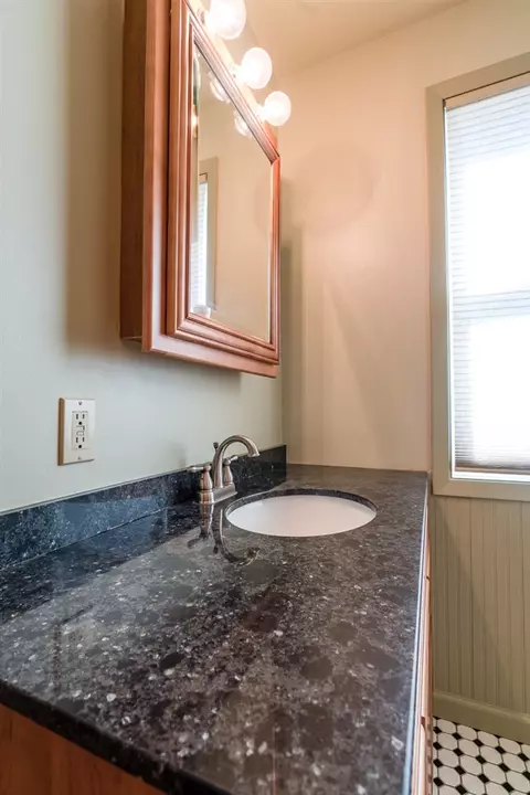 314 5th St, Gladbrook, IA 50635 photo 29
