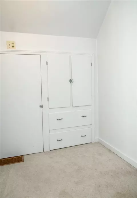 115 Bertch Ave, Waterloo, IA 50702 photo 18