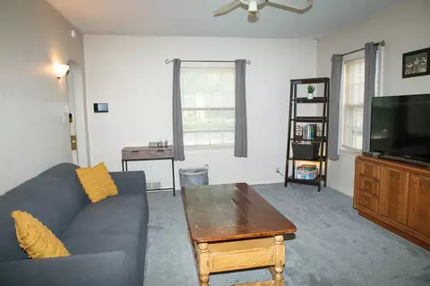 115 Bertch Ave, Waterloo, IA 50702 photo 5