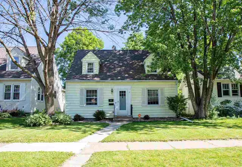 115 Bertch Ave, Waterloo, IA 50702 photo 1