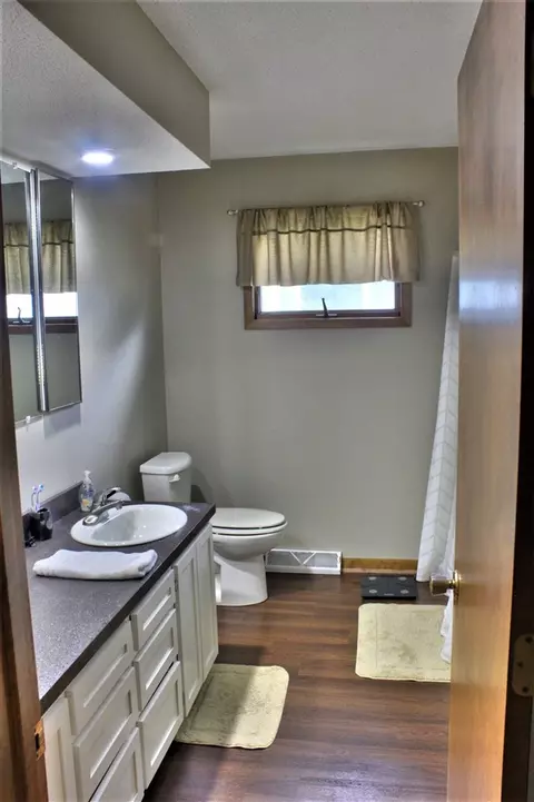 110 Hillside Dr, Sumner, IA 50674 photo 12