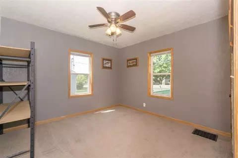 840 Maxwell St, Waterloo, IA 50701 photo 10