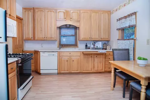 130 Eagle St, Denver, IA 50622 photo 10