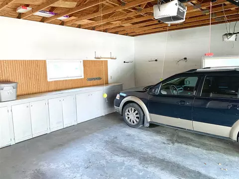 701 E Main St, Decorah, IA 52101 photo 17