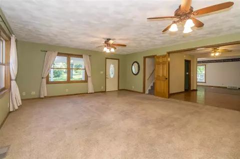 2804 Mcclain Dr, Cedar Falls, IA 50613 photo 11