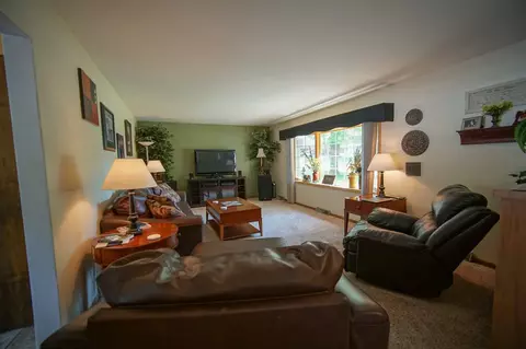 341 Longview Dr, Waterloo, IA 50701 photo 12