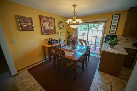 341 Longview Dr, Waterloo, IA 50701 photo 10