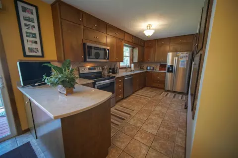 341 Longview Dr, Waterloo, IA 50701 photo 8
