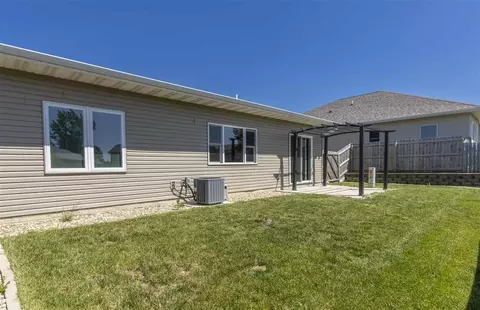 4110 Mockingbird Ln, Waterloo, IA 50702 photo 22
