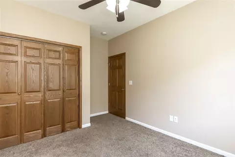 4110 Mockingbird Ln, Waterloo, IA 50702 photo 16