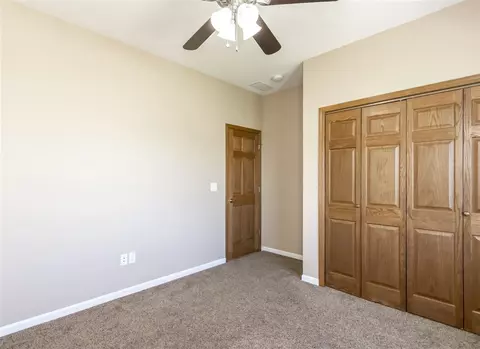 4110 Mockingbird Ln, Waterloo, IA 50702 photo 19