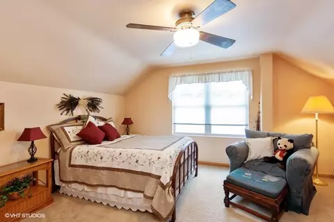 410 E Mitchell Ave, Waterloo, IA 50701 photo 9