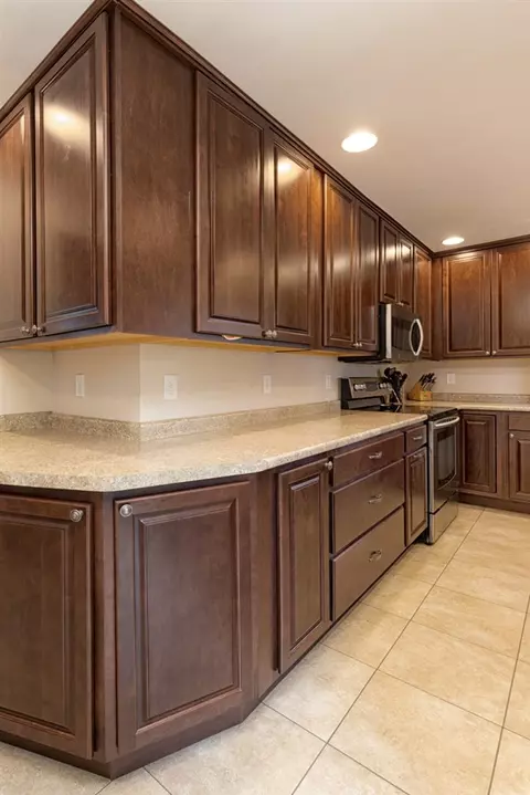 122 Devlin Cir, Cedar Falls, IA 50613 photo 11