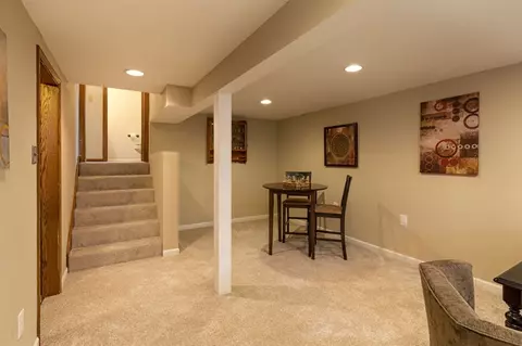 122 Devlin Cir, Cedar Falls, IA 50613 photo 23