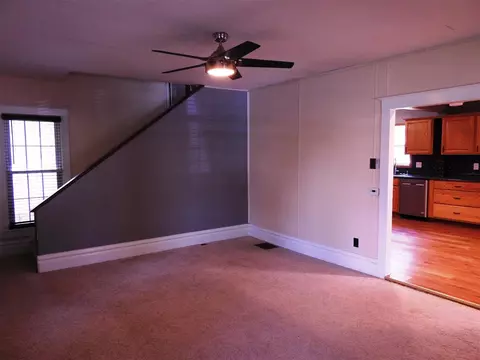 207 N Maple St, Sumner, IA 50674 photo 7