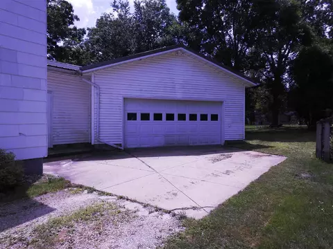 207 N Maple St, Sumner, IA 50674 photo 24