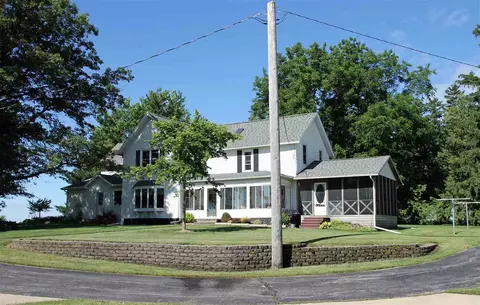 3845 E Gresham Rd, Dunkerton, IA 50626 photo 1
