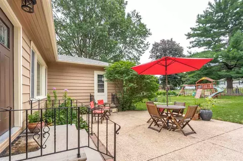 348 Ivanhoe Rd, Waterloo, IA 50701 photo 24