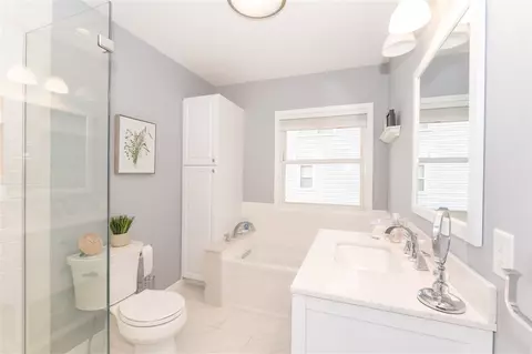 348 Ivanhoe Rd, Waterloo, IA 50701 photo 14