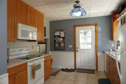 208 Hampton St, Rudd, IA 50471 photo 13