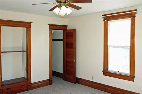 170 E Franklin St, Denver, IA 50622 photo 15