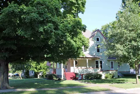 170 E Franklin St, Denver, IA 50622 photo 1