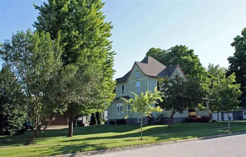 170 E Franklin St, Denver, IA 50622 photo 26